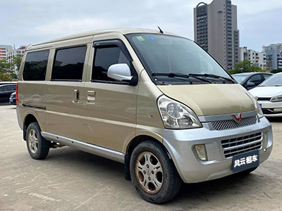 風(fēng)云租車(chē)五菱榮光